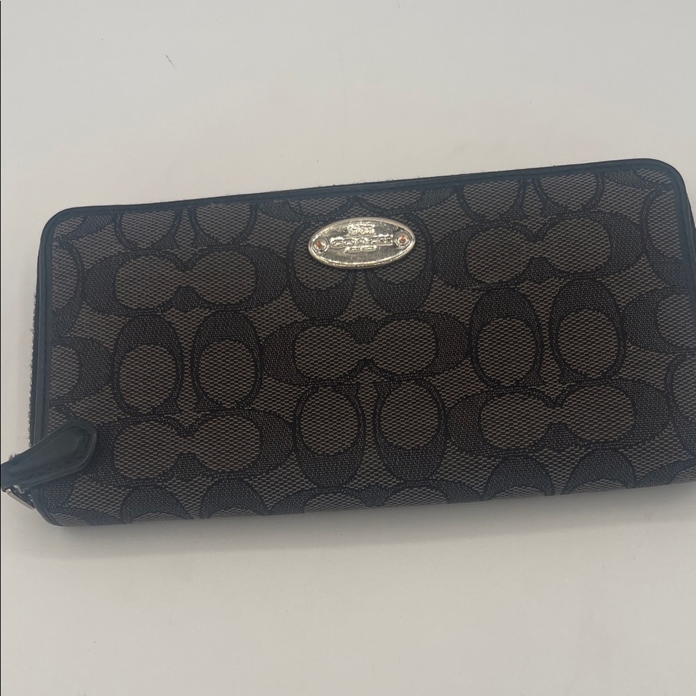 Coach Black and Brown Signature Wallet- NWOT